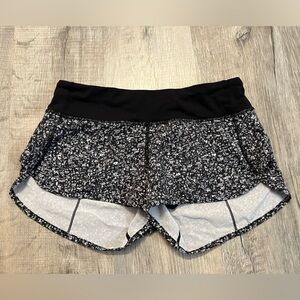 Lululemon run speed up low rise shorts